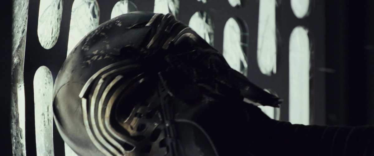 TSoS_'s tweet photo. "Alas...you're no Vader. You're just a child...in a mask."

The smashing of Kylo's helmet is such an important moment in the evolution of this character and a great illustration of his shifting, fractured identity.

TROS bringing back his helmet was a fundamental mistake. https://t.co/ZNOFPRx3nQ