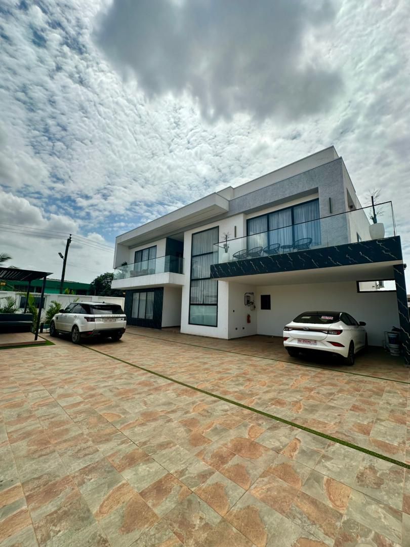 Kwaku_Da_Realtor tweet media