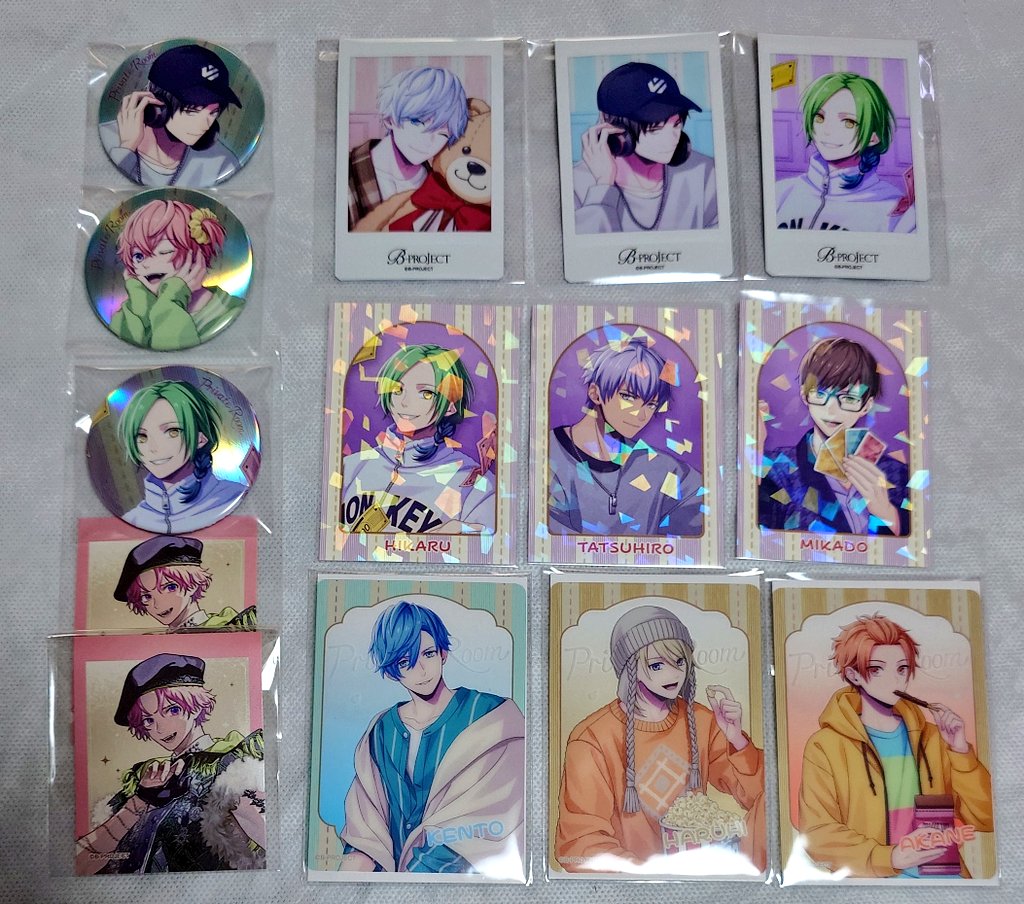 kyonbp's tweet photo. 【交換】B-PROJECT Bプロ Private Room 

譲
北門、金城、阿修、愛染、王茶利、野目、釈村、遙日、不動

求
缶バッジ･チェキ 是国、音済、唯月
クリアカード  是国、音済
ホログラムステッカー  唯月1

10thは同種、ステッカーはダイカットとの交換も◎
郵送希望です。
よろしくお願いいたします。 https://t.co/n7nOE1DRfJ