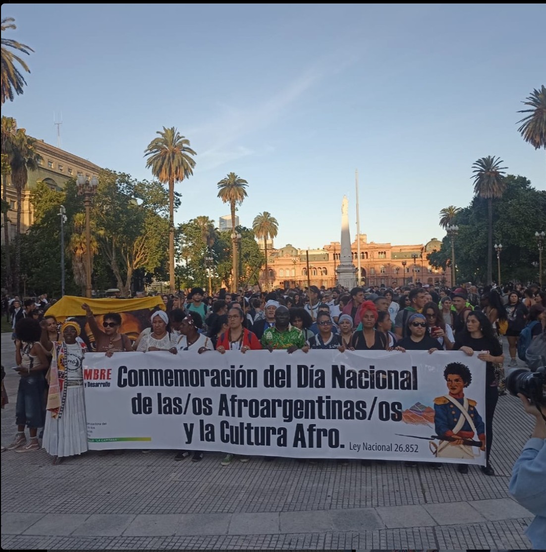 factitudes's tweet photo. Many people are surprised to learn that Argentina once had a much larger Black population. Wars, disease outbreaks, intermarriage, and later immigration patterns reduced their visibility, but Afro-Argentine communities and culture still exist today. https://t.co/BirlEik5j3