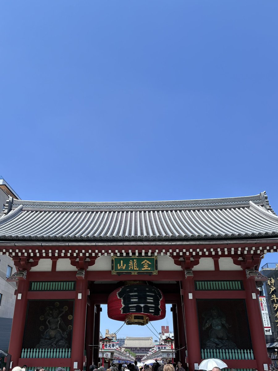 HSharestudio's tweet photo. 熱気で溢れた浅草

三社祭 https://t.co/ciz4KZxrKR