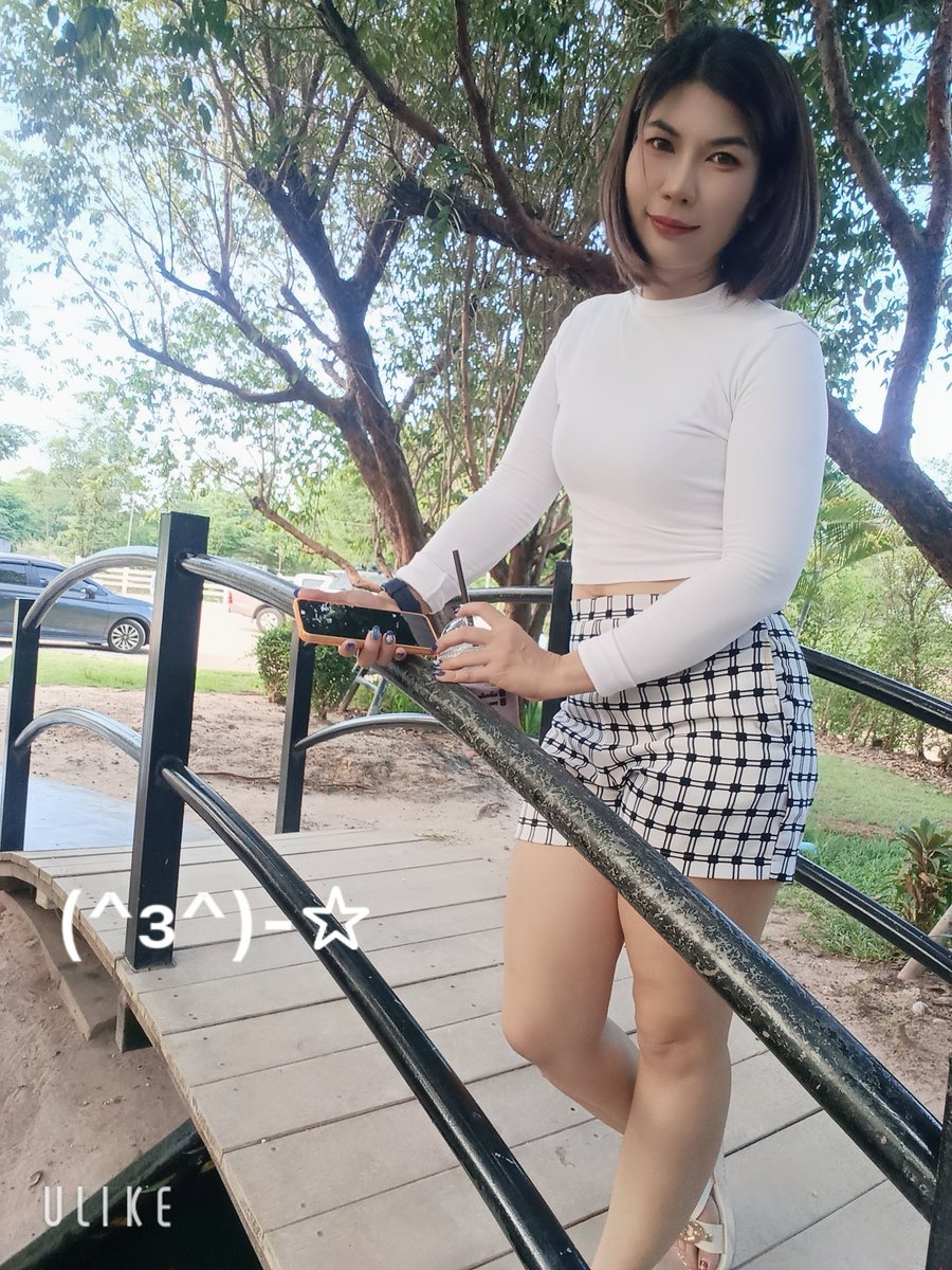 Takky Tuktuk tweet media