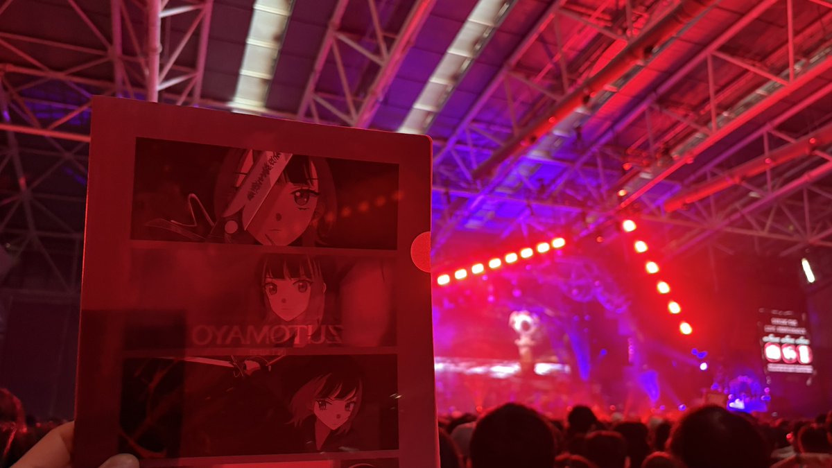 鈴 ヾ(・ω・*)ノ tweet media