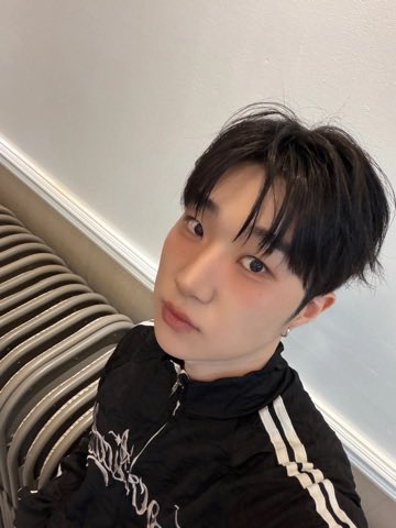 포키 tweet media