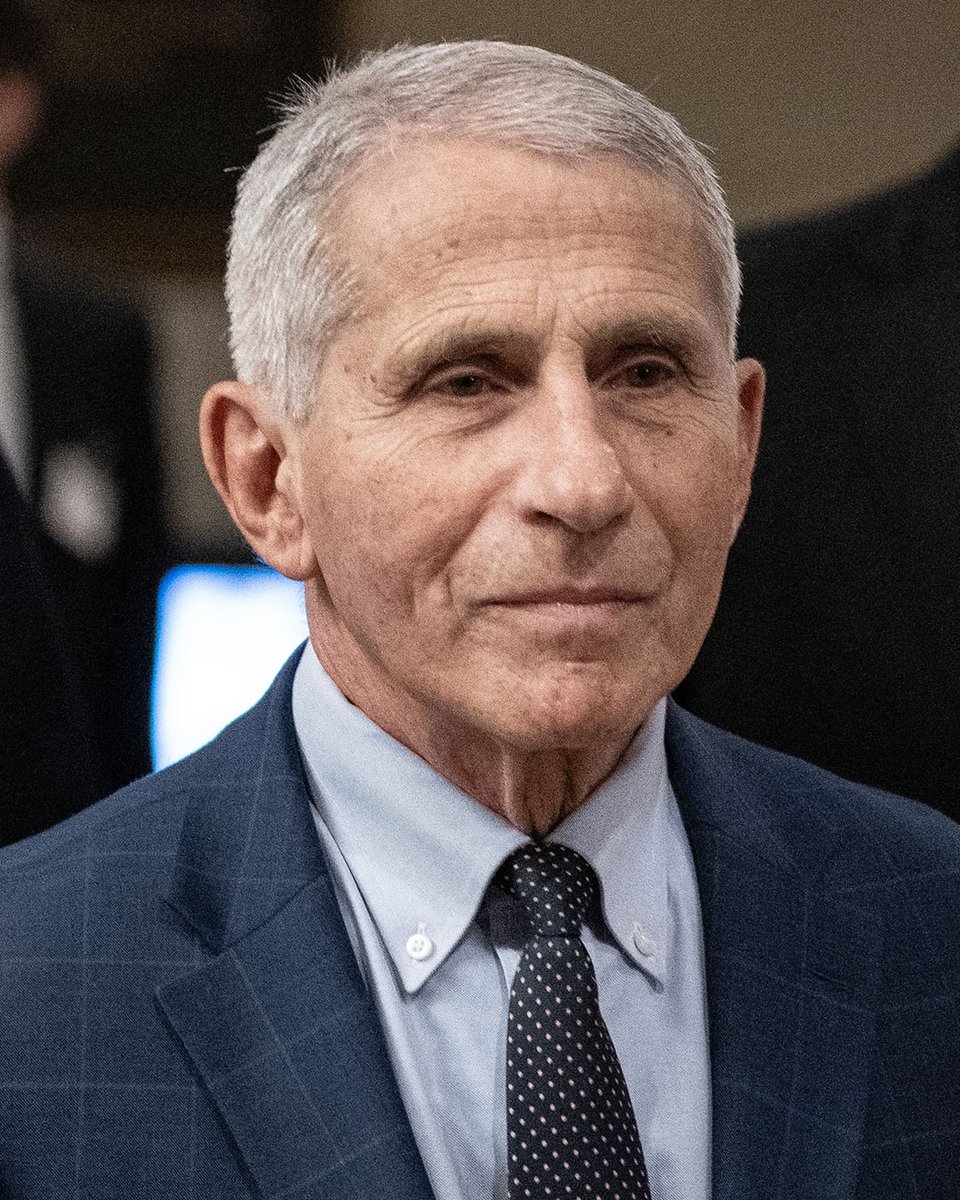 NEWSMAX tweet media