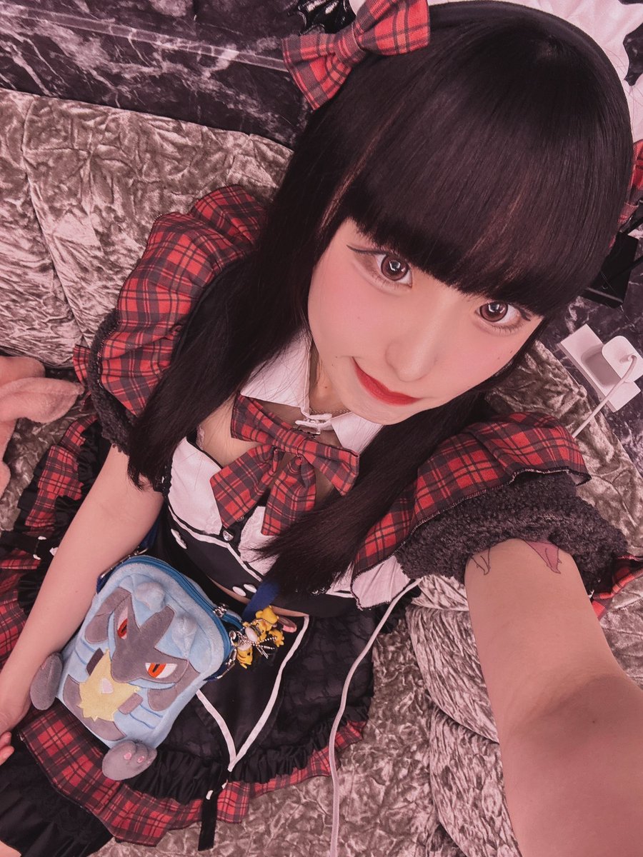あみ　黒