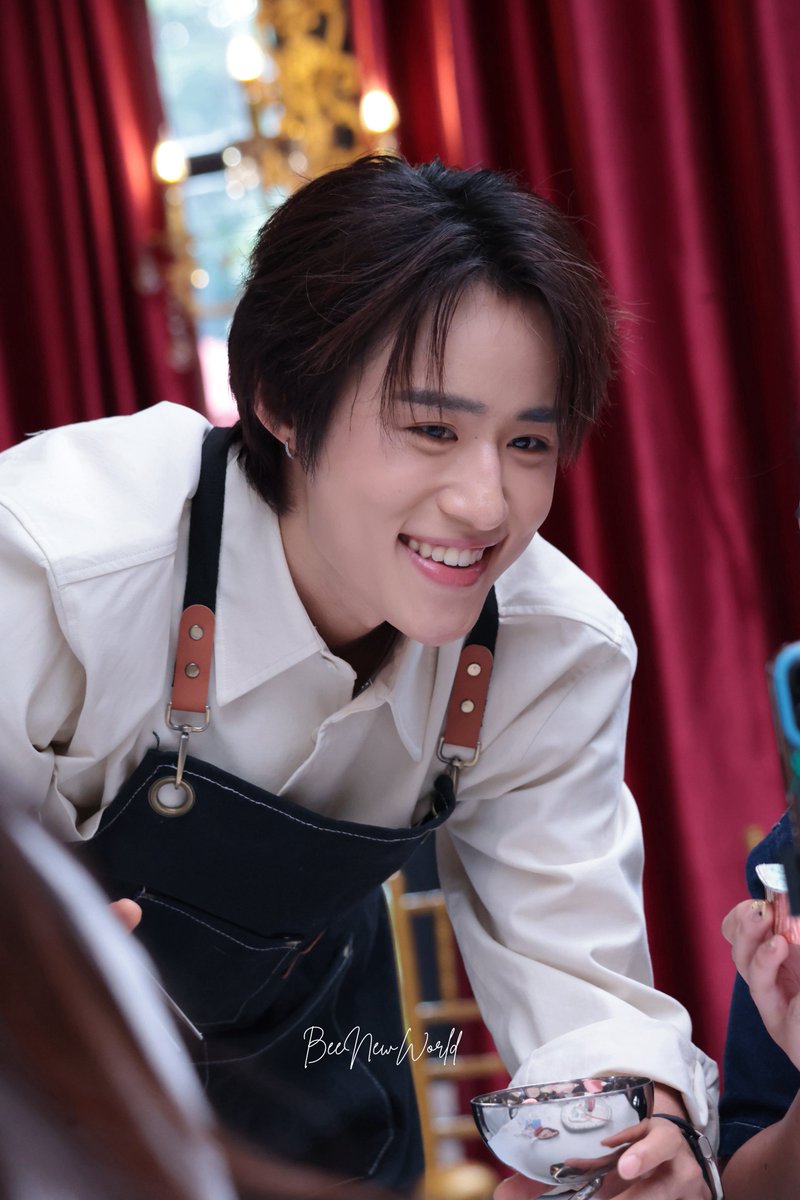 FON-B (ฝน) tweet media
