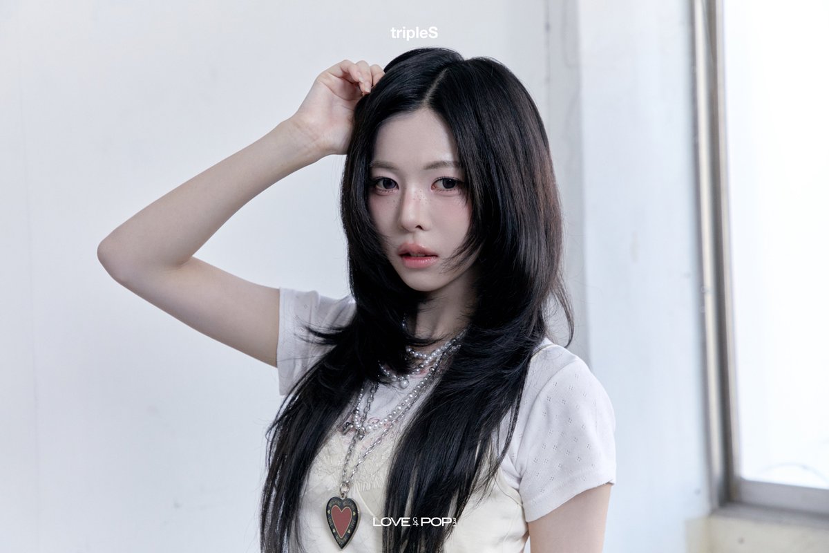 tripleS official tweet media