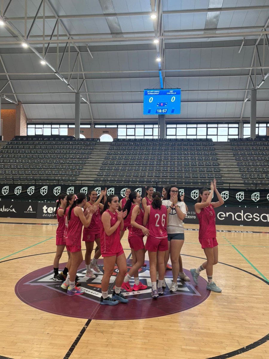 NBF_Castello's tweet photo. ‼️𝗖𝗔𝗠𝗣𝗘𝗢𝗡𝗔𝗧𝗢 𝗗𝗘 𝗘𝗦𝗣𝗔Ñ𝗔 | #FEBCadete2026‼️

✅ ¡Tenemos la primera victoria equipo! ¡Enhorabuena!

CD Art-Chivo Oviedo 🆚 NBF Cadete Aut.
5️⃣2️⃣ - 9️⃣5️⃣

#orgullodecantera #amuntnou🩵🩷 https://t.co/Xi0xK3xjkd
