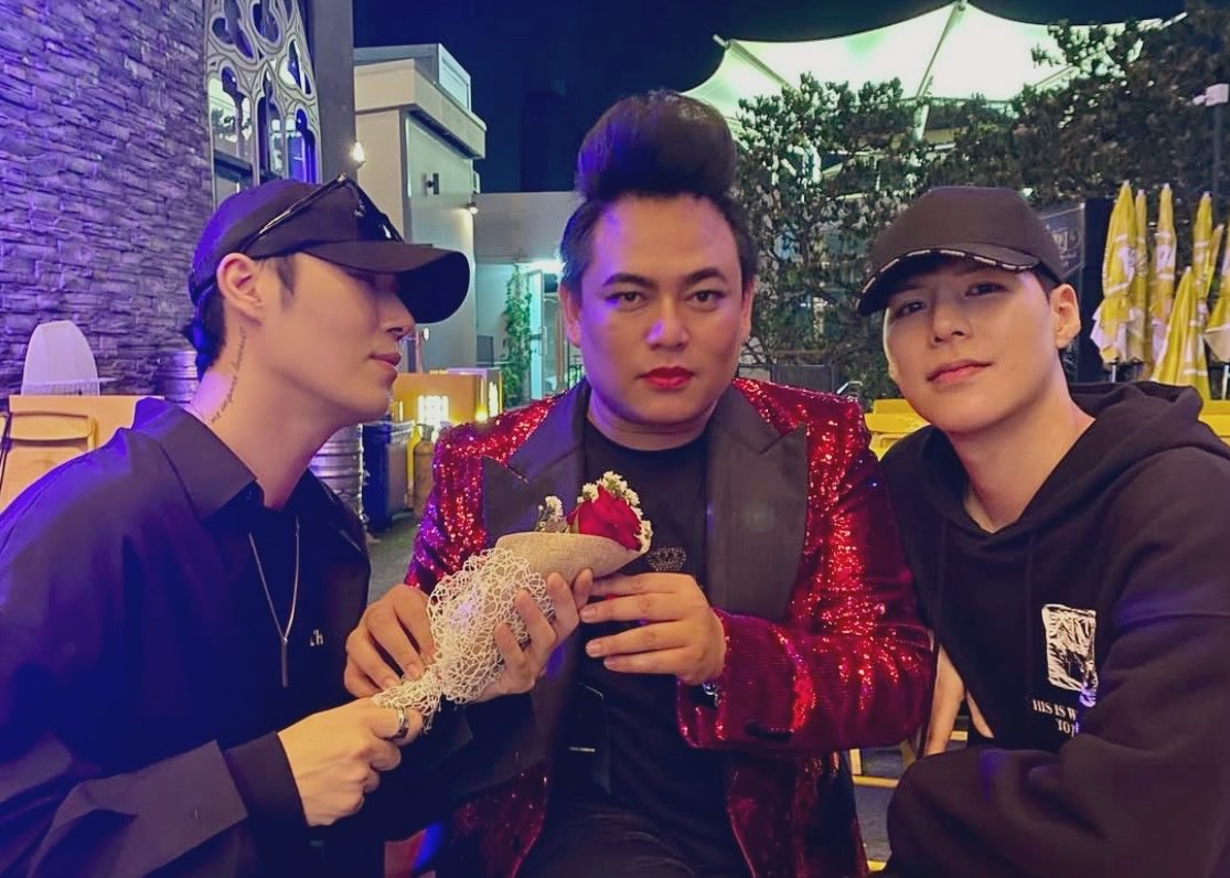 CPark70913's tweet photo. โอ้ยยย…ชั้นขอขำ 

พวกปฏิเสธความสนิท
ของ คล นด กับ จด คบ มาก

แค่ยอมรับว่าเค้าสนิทกัน
มานานและเค้าก็รักน้องมาก
และก็รักเพื่อนเค้ามากเช่นกัน 
นี่มันยากนักเหรอ 

คนไม่สนิทกันมานานที่ไหนจะทำอะไรให้กันเกือบทุกอย่างคะเธอตลก 😂🤣 https://t.co/AbKleFoUri