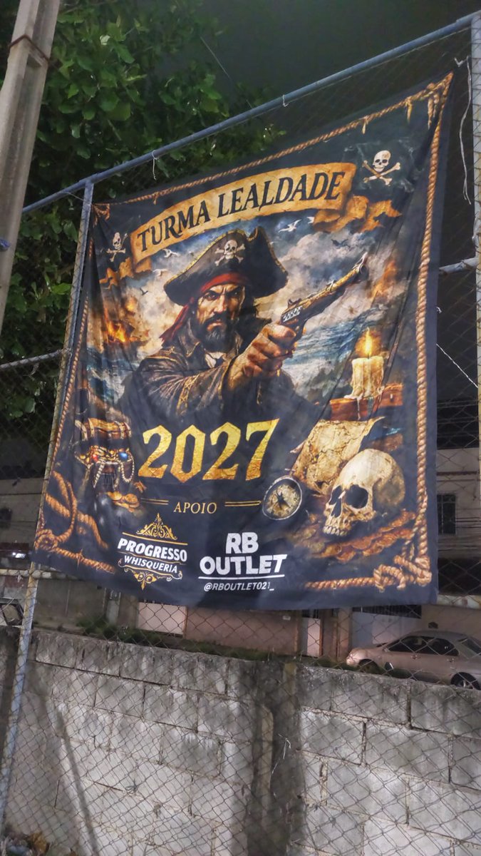 Lealdade2020's tweet photo. Tropa é rua, é os piratas do Deco 🏴‍☠️🎊🎉🎭🎭 https://t.co/EVSoE6tTsc