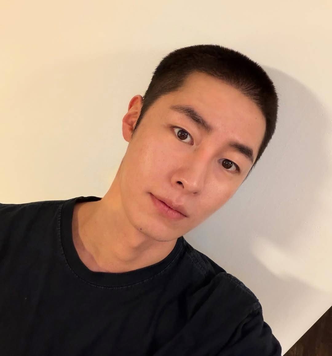 Kpop Styles tweet media