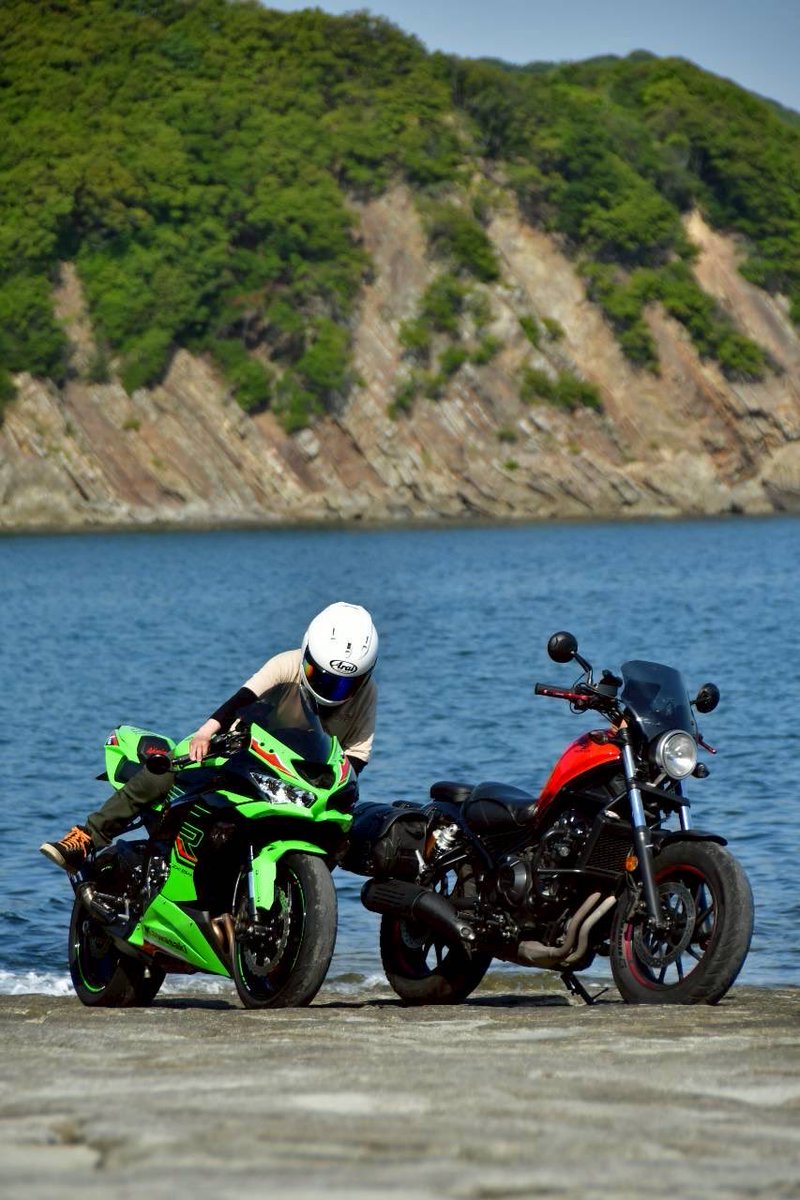 これを見た人は2ショットを貼れ 6R & レブル 🏍️