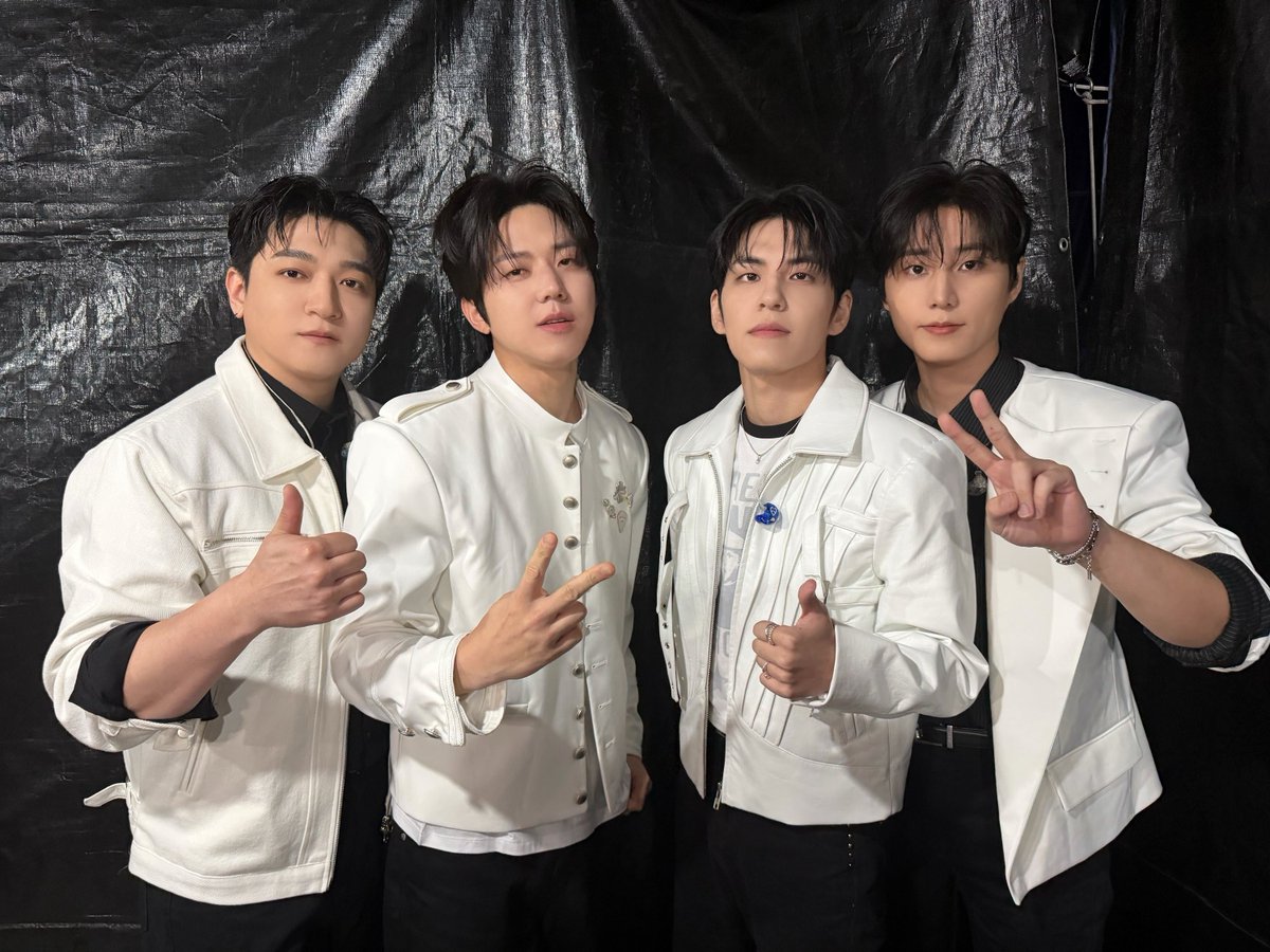 DAY6 tweet media