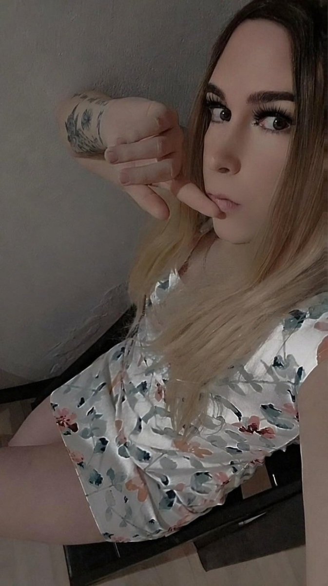 SISSY FLORINE tweet media