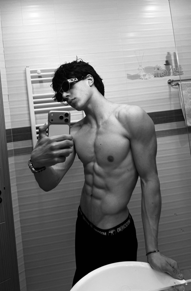 Lukas tweet media