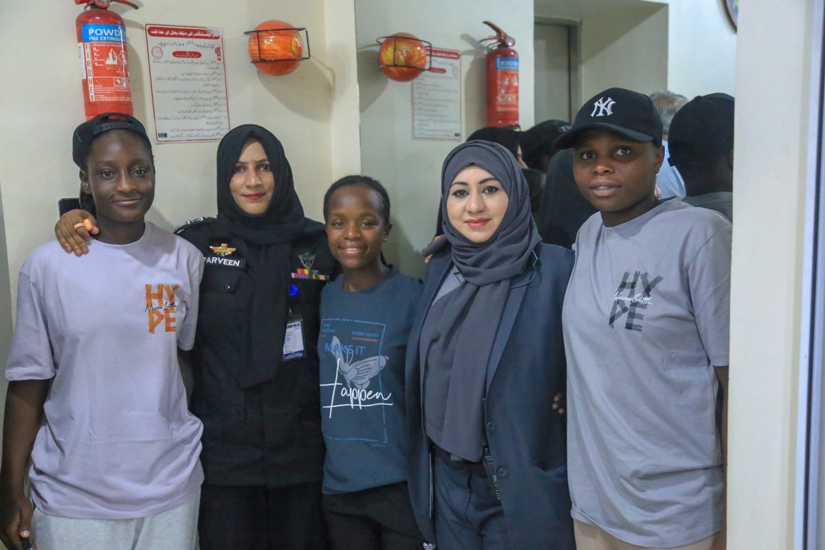 TheRealPCB's tweet photo. Zimbabwe women's cricket team visited the SSU Headquarters in Karachi and enjoyed the warm hospitality during their stay.

#PAKWvZIMW | #JeetKaSafar https://t.co/U3Tnblpz7J
