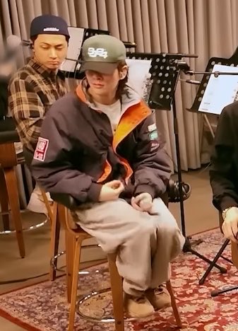 젴 tweet media