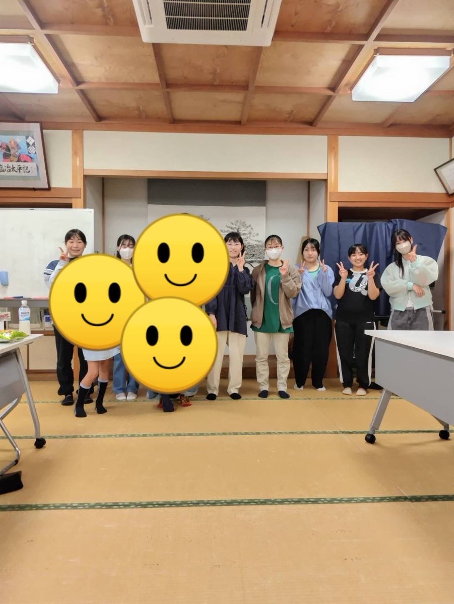 tegohomeshimane's tweet photo. 【第250回てごほ〜む】 今日は小学生1名、高校生3名、ボランティア7名、見学者1名の参加でした😊
休み時間はおばけキャッチとワードスナイパー、トランプなどをしました🃏
Instagramでも報告してるのでぜひご覧ください👇
https://t.co/5fQSyBoocg https://t.co/jTT68w4kMb