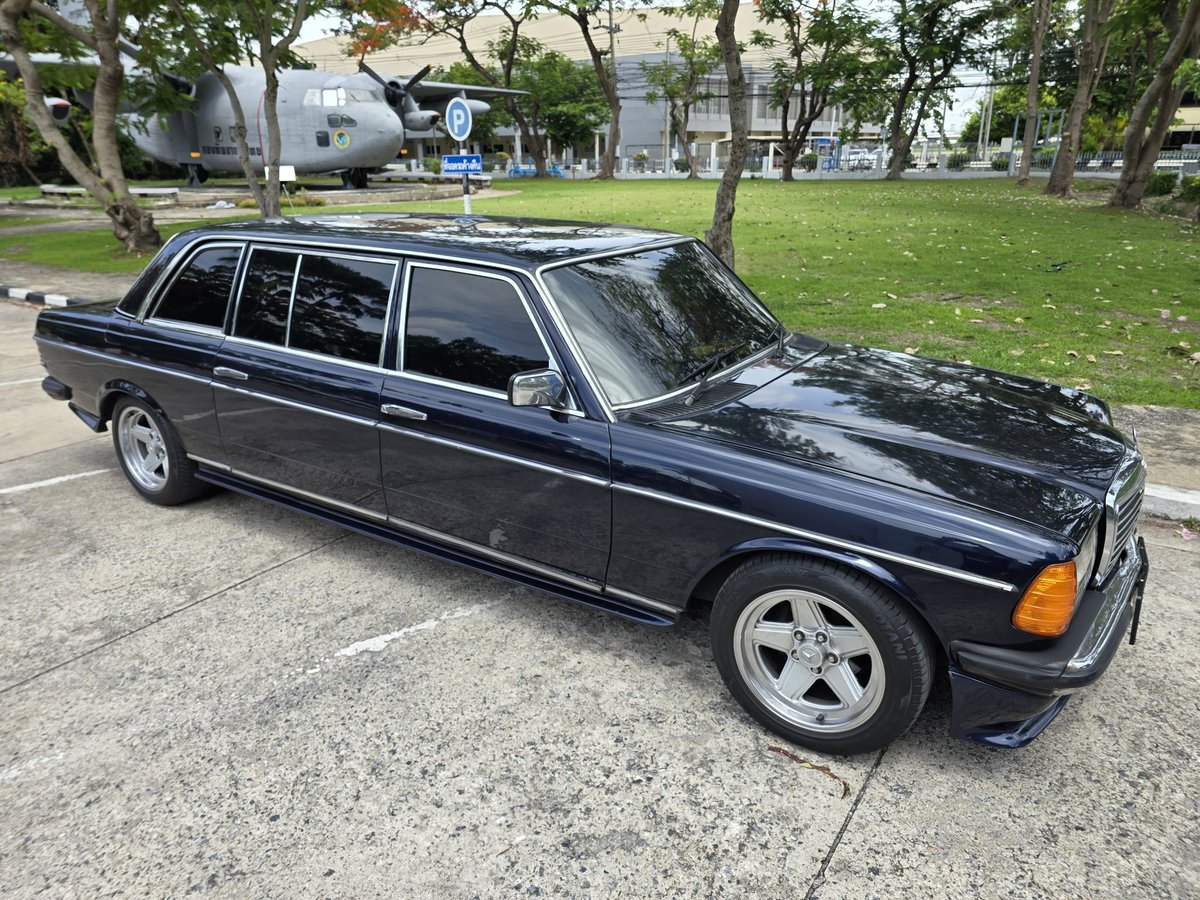 thaithee's tweet photo. I got a MB W123Limo for filming
Or I could be your Transporter.
มีรถให้เช่าถ่ายหนังครับ หรือจะ
เช่ารถพร้อมคนขับก็ย่อมได้ครับ
☎️ 0917956999///0911159988

#CarForRent #RentForFilming
#NotAGrab #Limosine #VIP🚗 https://t.co/9k8R6L76MI