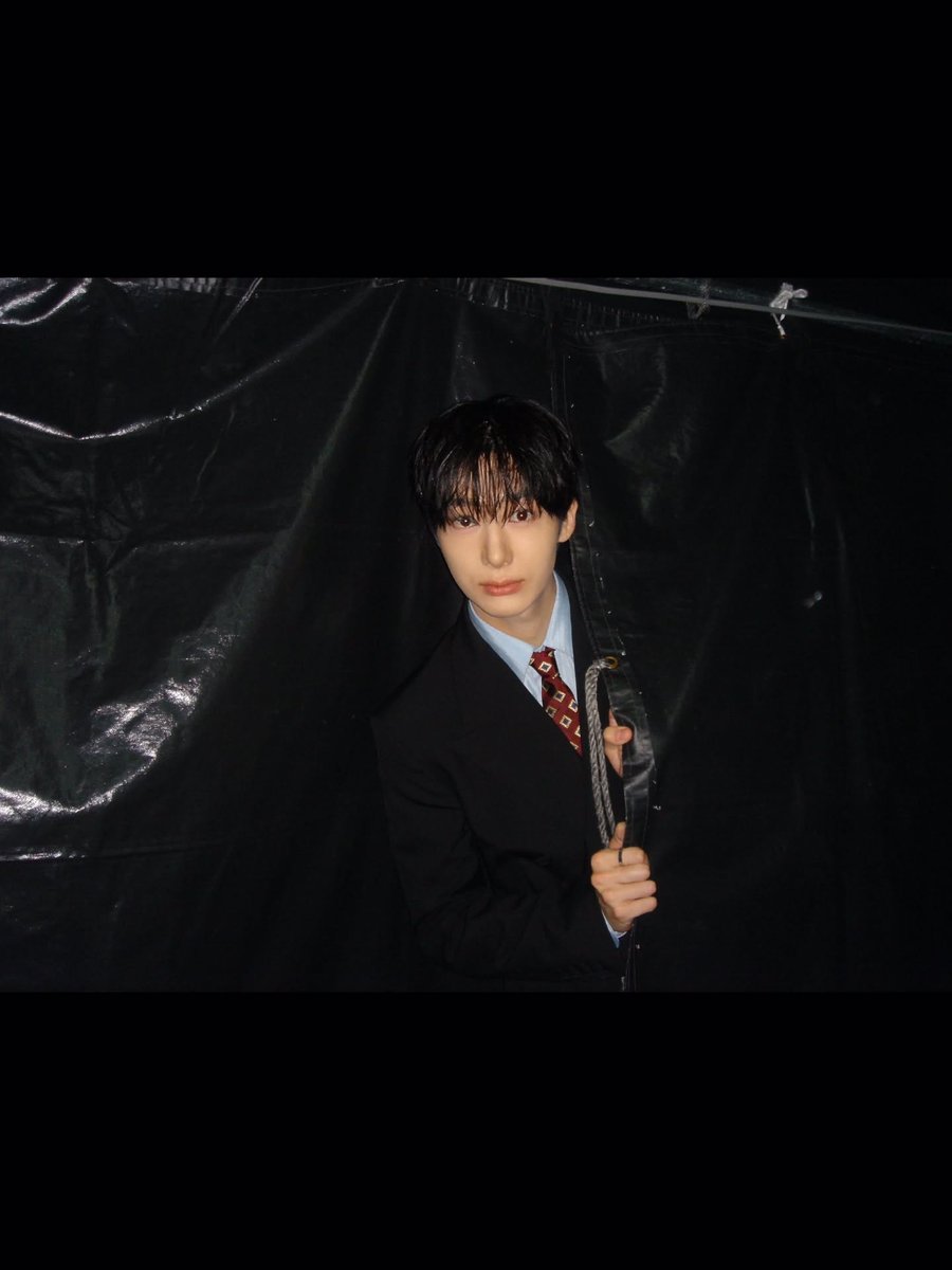 CH_ees2's tweet photo. 나 이 여백있는 사진들이 너무 좋음.... https://t.co/eyV4TrwlRd