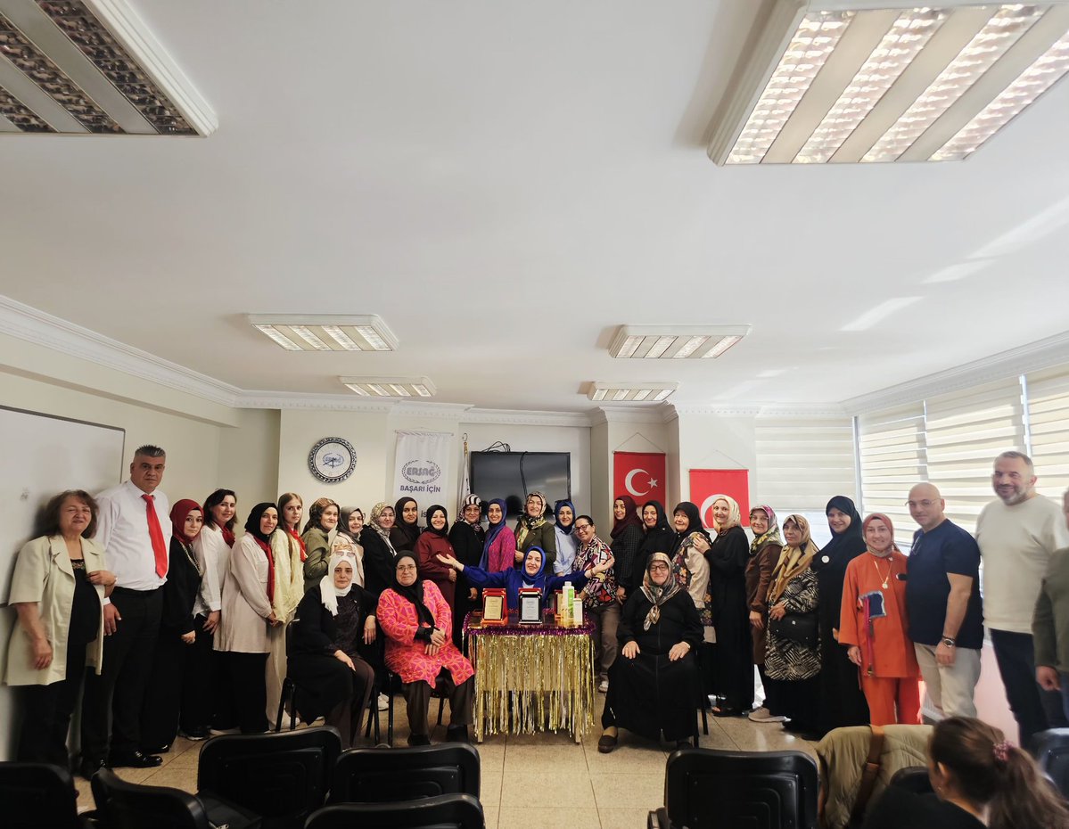 Gönül Ceylan tweet media