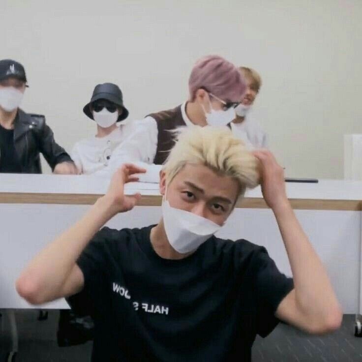 꼬비⁶⁵ tweet media