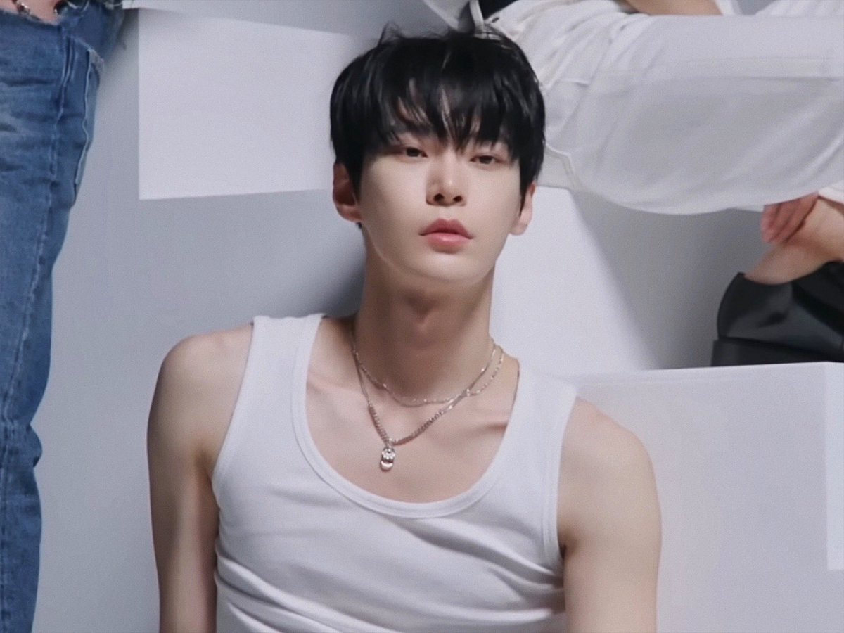 여울 tweet media
