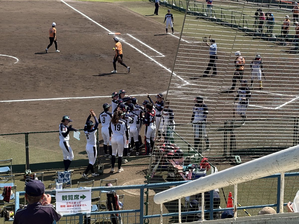 venhyd's tweet photo. 🥎大垣ミナモ　対
　ビックカメラ高崎

2対11  ミナモの負け 😢
高崎強いわ…
ホームラン4発食らった

高崎の先発は
レジェンド上野さん
いいボール投げていたな

今期も苦しい戦いが続いている
ミナモ頑張れ
次そこ勝利だ！

#大垣北公園野球場
#jdリーグ
#大垣ミナモ https://t.co/AExtRpGP5q