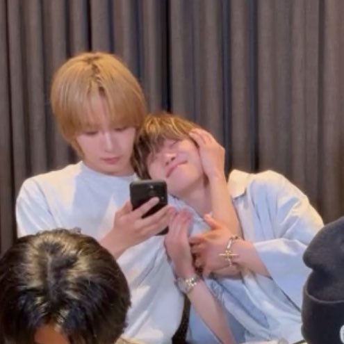 のんたん tweet media