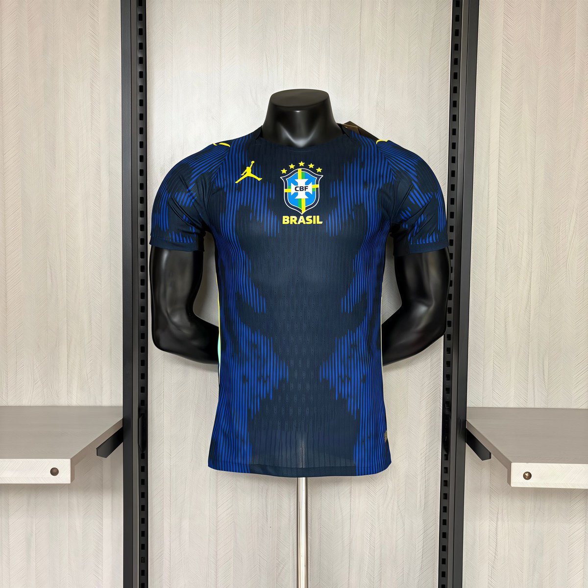 Camisa na shopee é aqui ;) tweet media