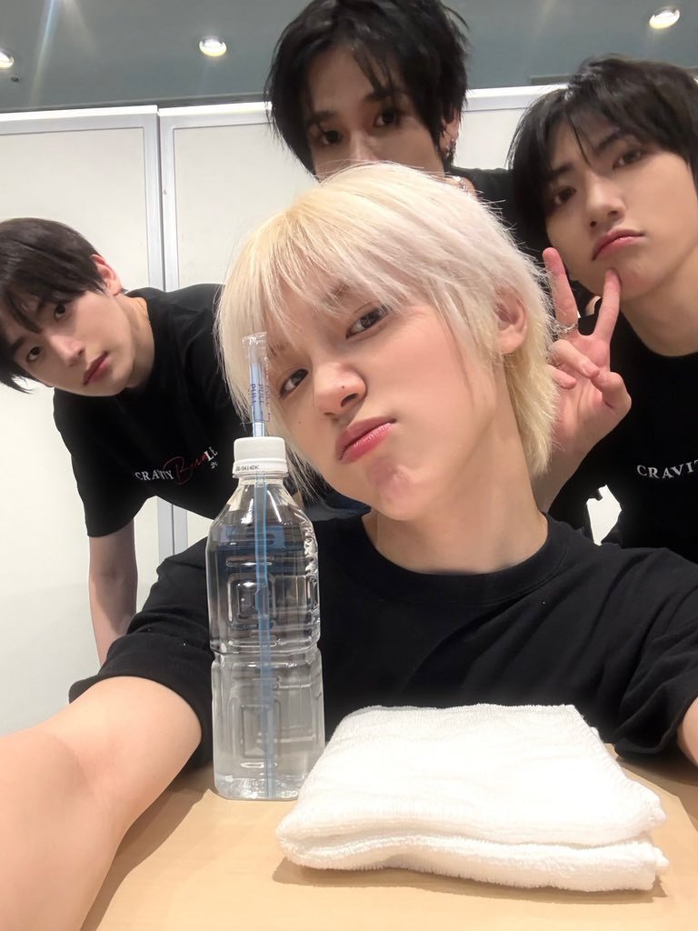 밥이 tweet media