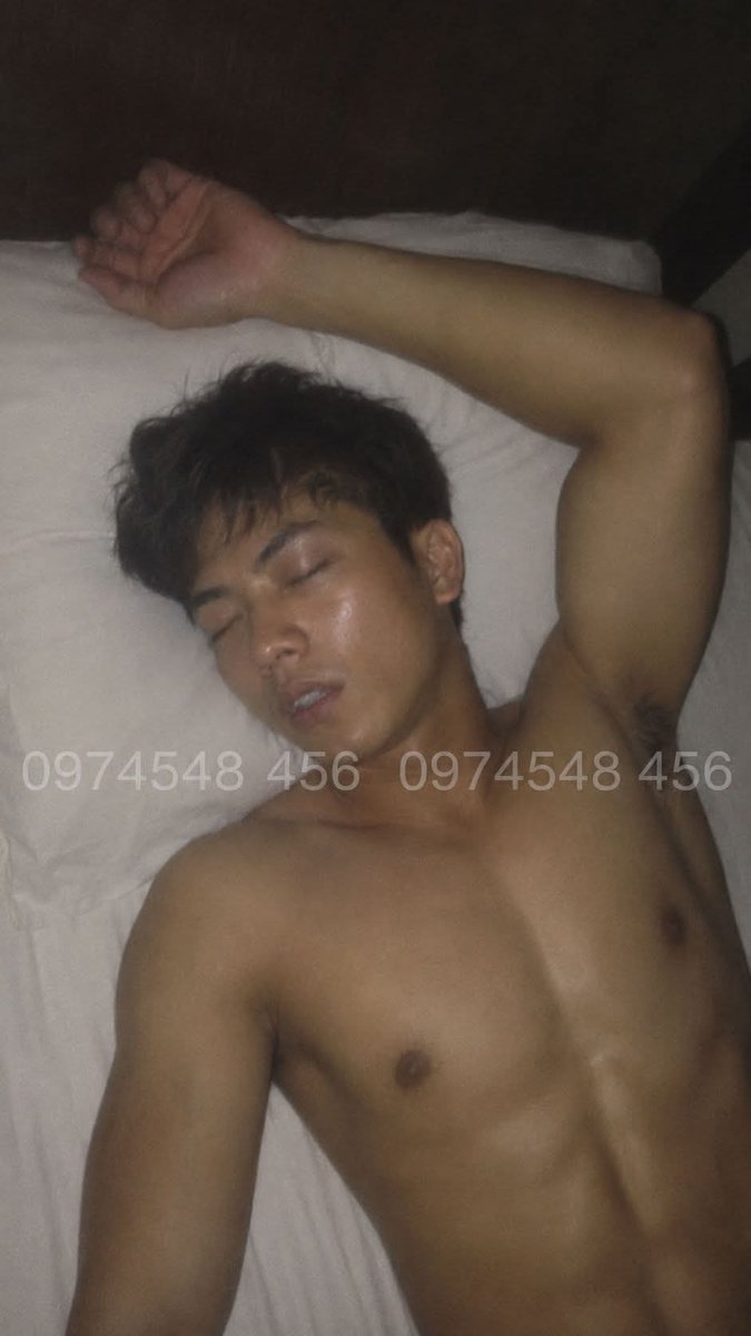 Thuocme245's tweet photo. Mình cần trao đổi clip mò lén, ai có ib mình https://t.co/uIaAulZ8HB