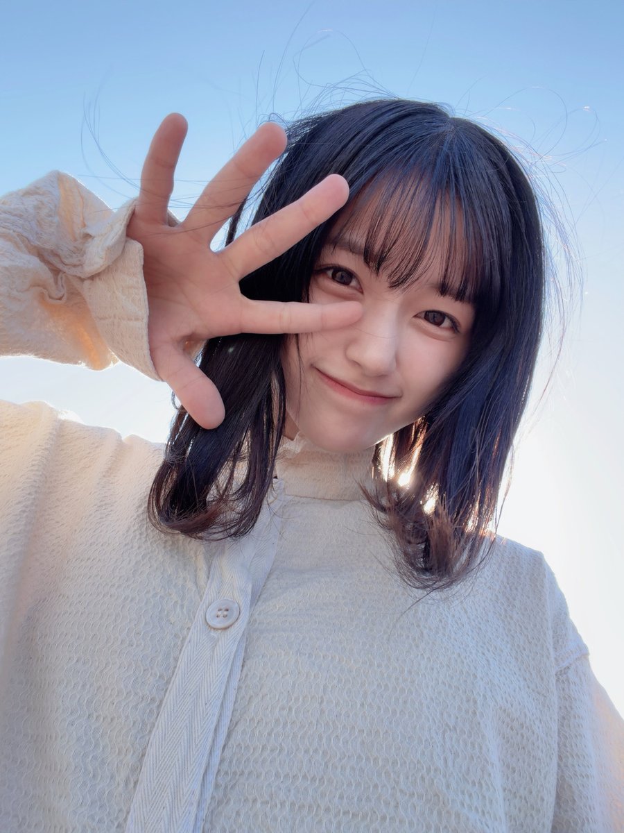 乃木坂46 tweet media