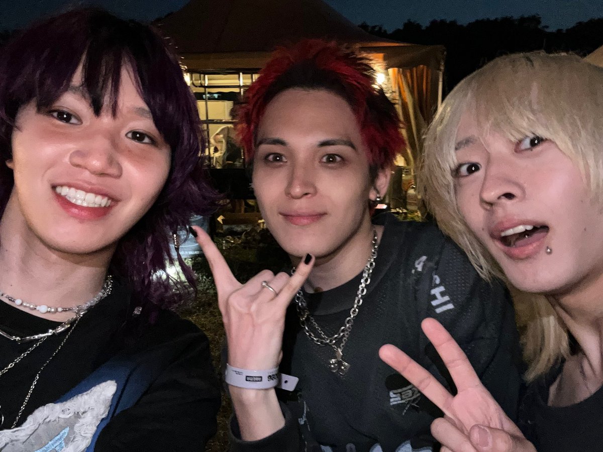 takachi tweet media