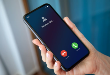 TheGudTech's tweet photo. iPhone 18 will reportedly be able to make phone calls. https://t.co/kQTGe8EaPO