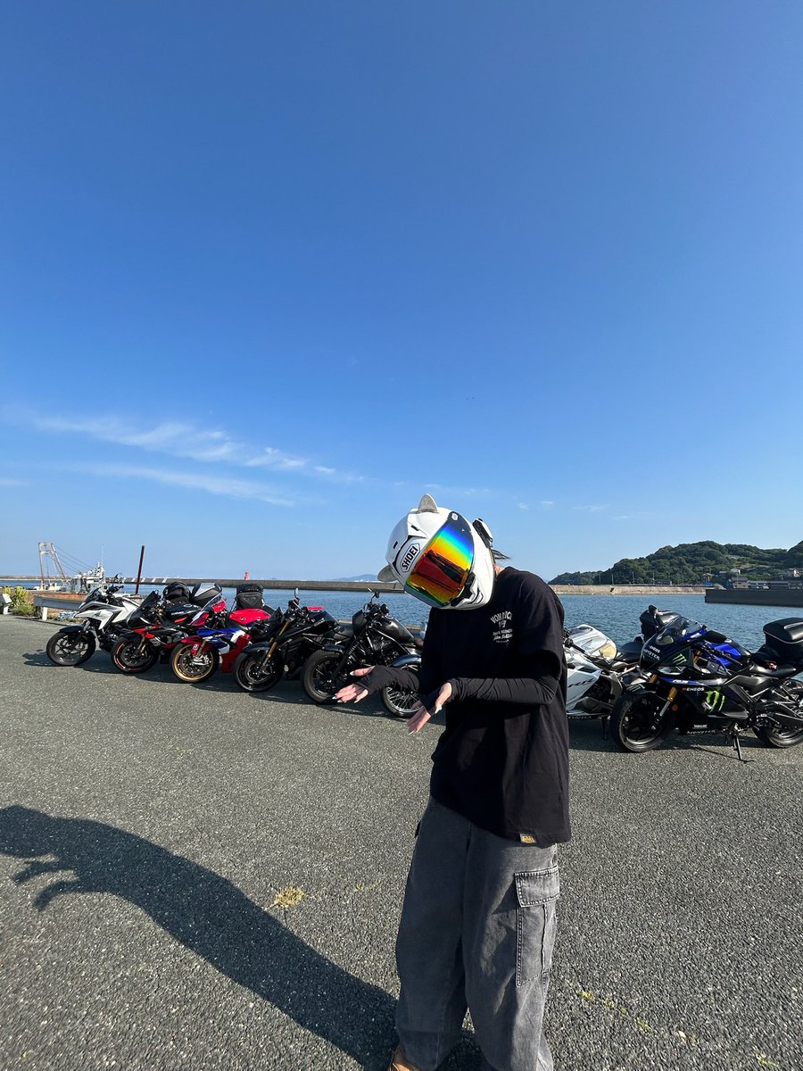 Pinocbr250rr's tweet photo. バイクで愛知県来た!!!!🏍️💨 https://t.co/U5oyTsMMFo