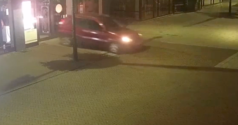 Auto ramt parfumwinkel in Boxmeer