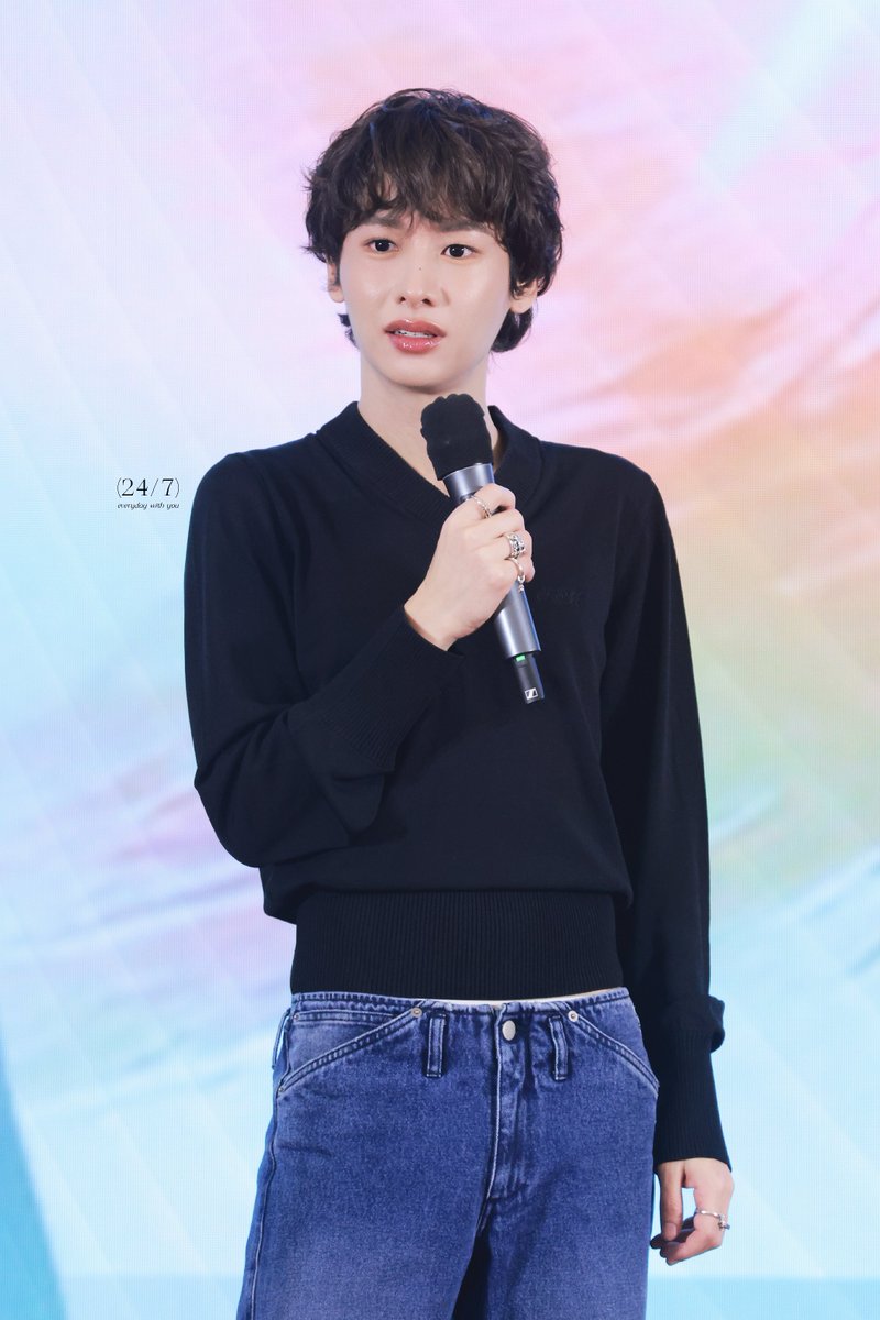 247withuuuu's tweet photo. 16/05/26

🤲🏻

#GunFanSigninHangzhou
#กันอรรถพันธ์ #GunAtthaphan
@AtthaphanP https://t.co/K6qKkevuJD