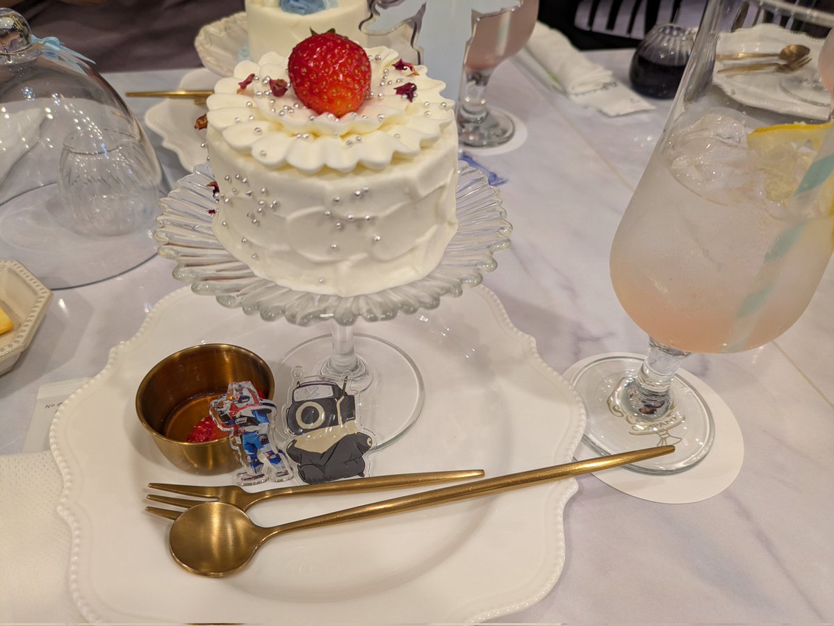 夜のいけないお誘いですよ🎂