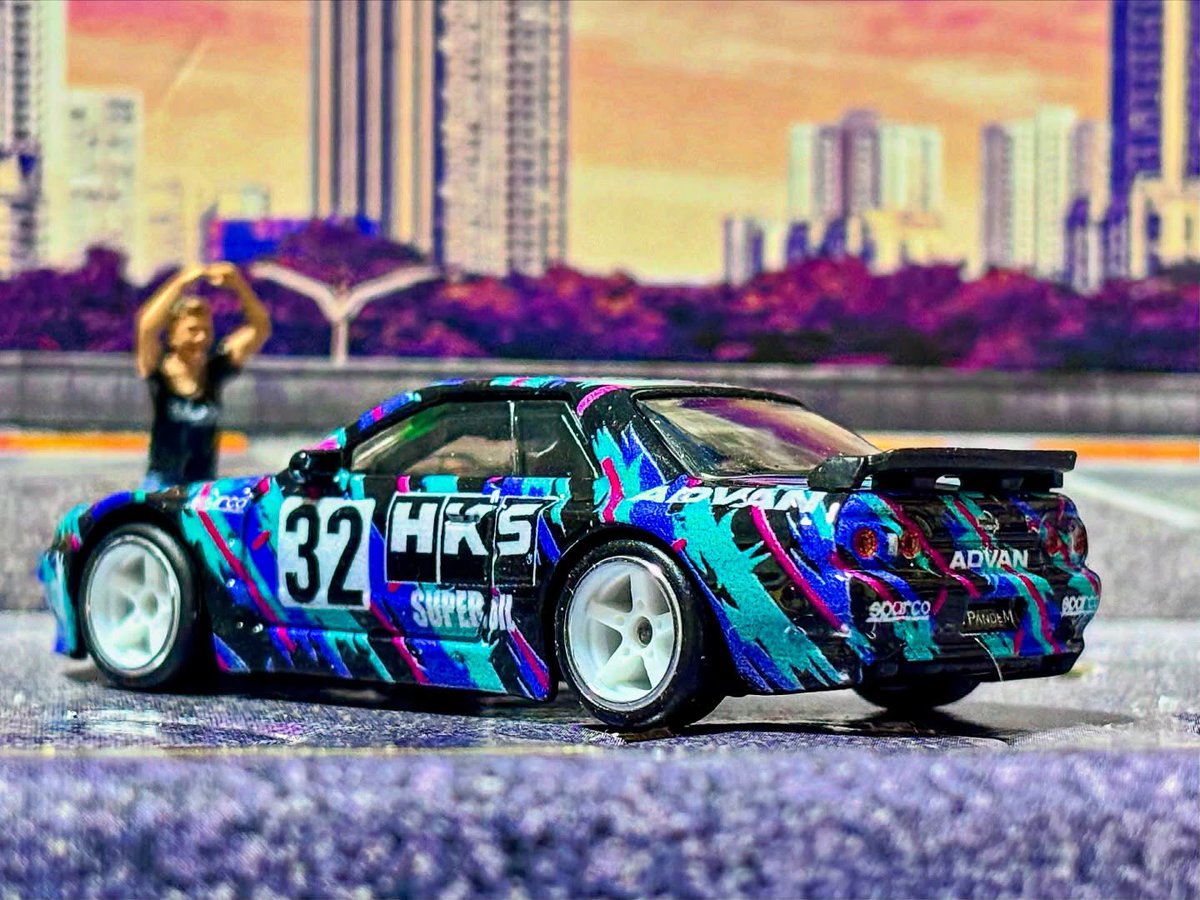日産・スカイラインGT-R PANDEM［R32］ HWブールバードシリーズの一台