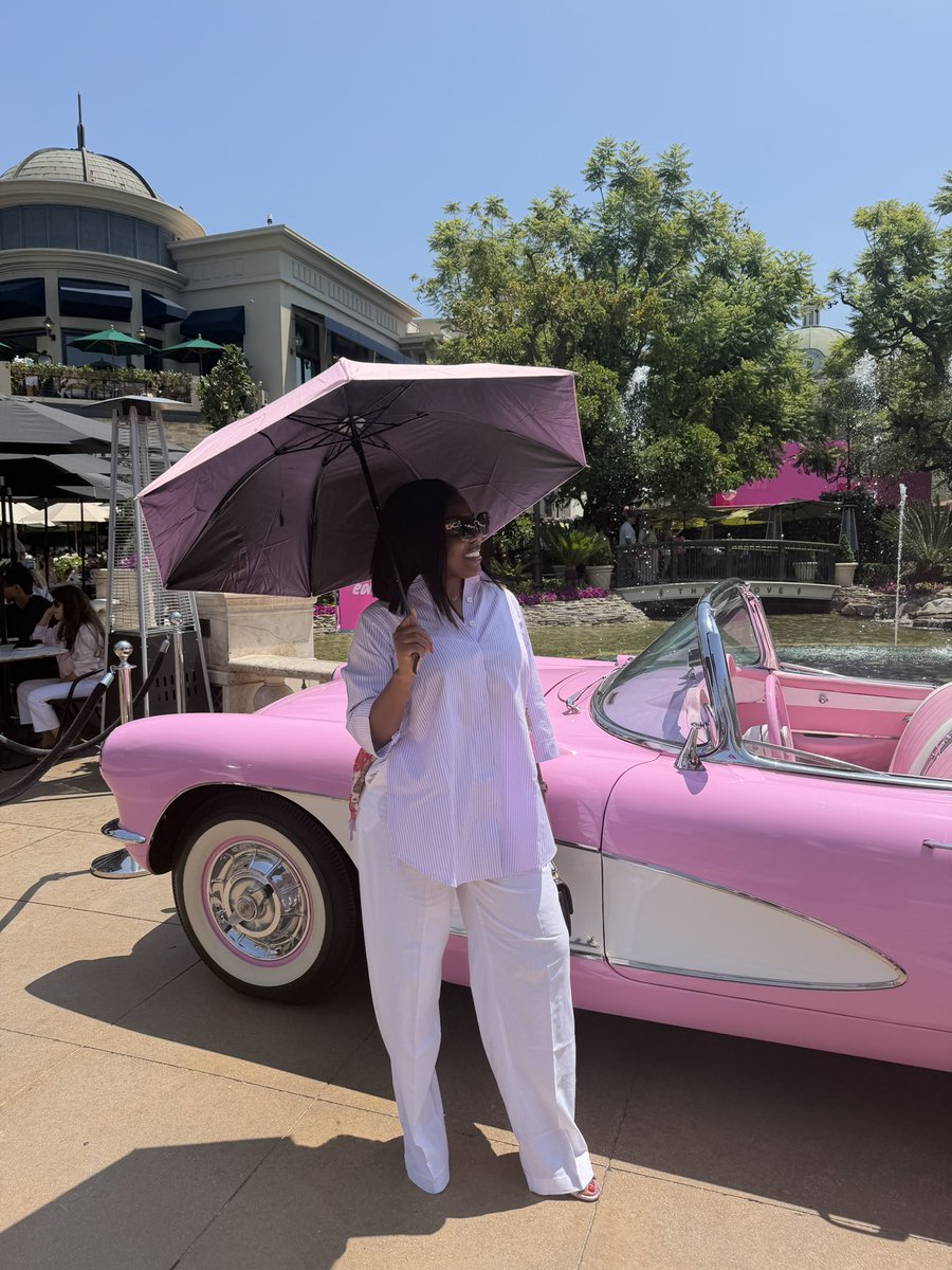 nana aba tweet media