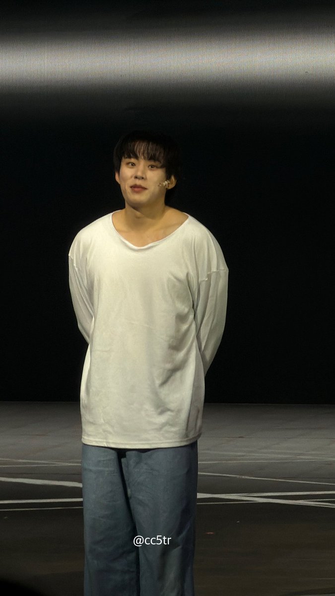 철콩잉 tweet media