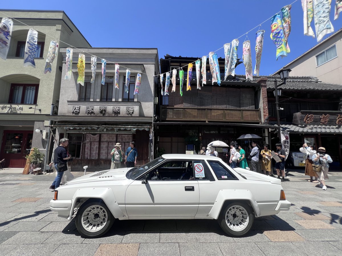 akaoyaji's tweet photo. 小江戸まちかどモーターギャラリーに行って来ました。
ラリー車で1番大好きな240RSが見れて幸せでした！

しかし、日曜日の川越って混むんだねー

#小江戸まちかどモーターギャラリー https://t.co/XhqjJ7moSy