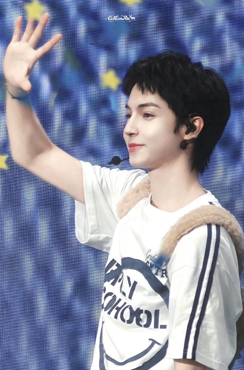 리릿 tweet media