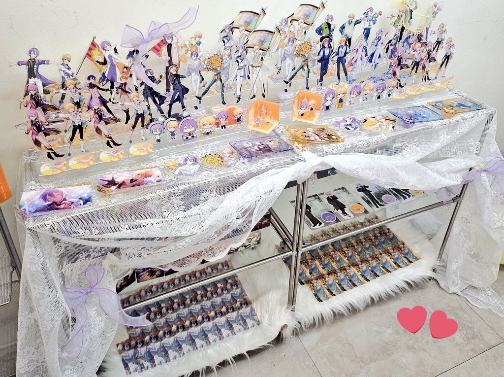 Hotl2mit's tweet photo. #끝나지_않을_최고의_쇼

양일 모두 너무너무 즐겁게 잘 다녀왔습니다! 💜💛
카페에 들어서는 순간부터 마지막까지 정말 행복한 시간들이었어요🥹 공간 하나하나에 루이츠카를 향한 애정이 가득 담겨 있어서, 보는 내내 계속 웃고 있었던 것 같습니다🍊

타래로 이어갈게요! https://t.co/SEO8PxwPF4