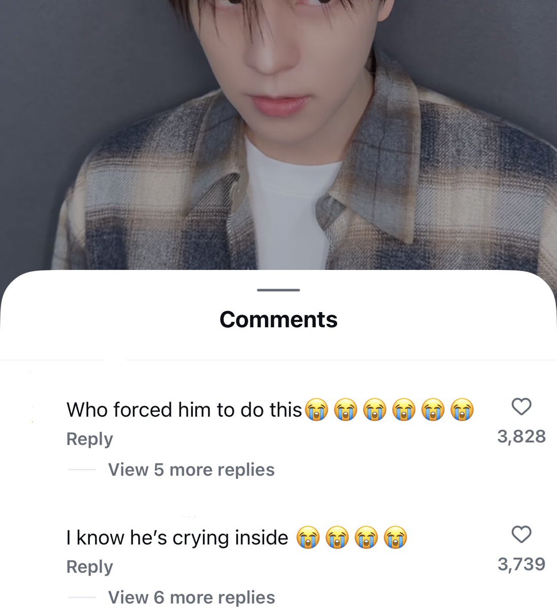 SeungIN tweet media