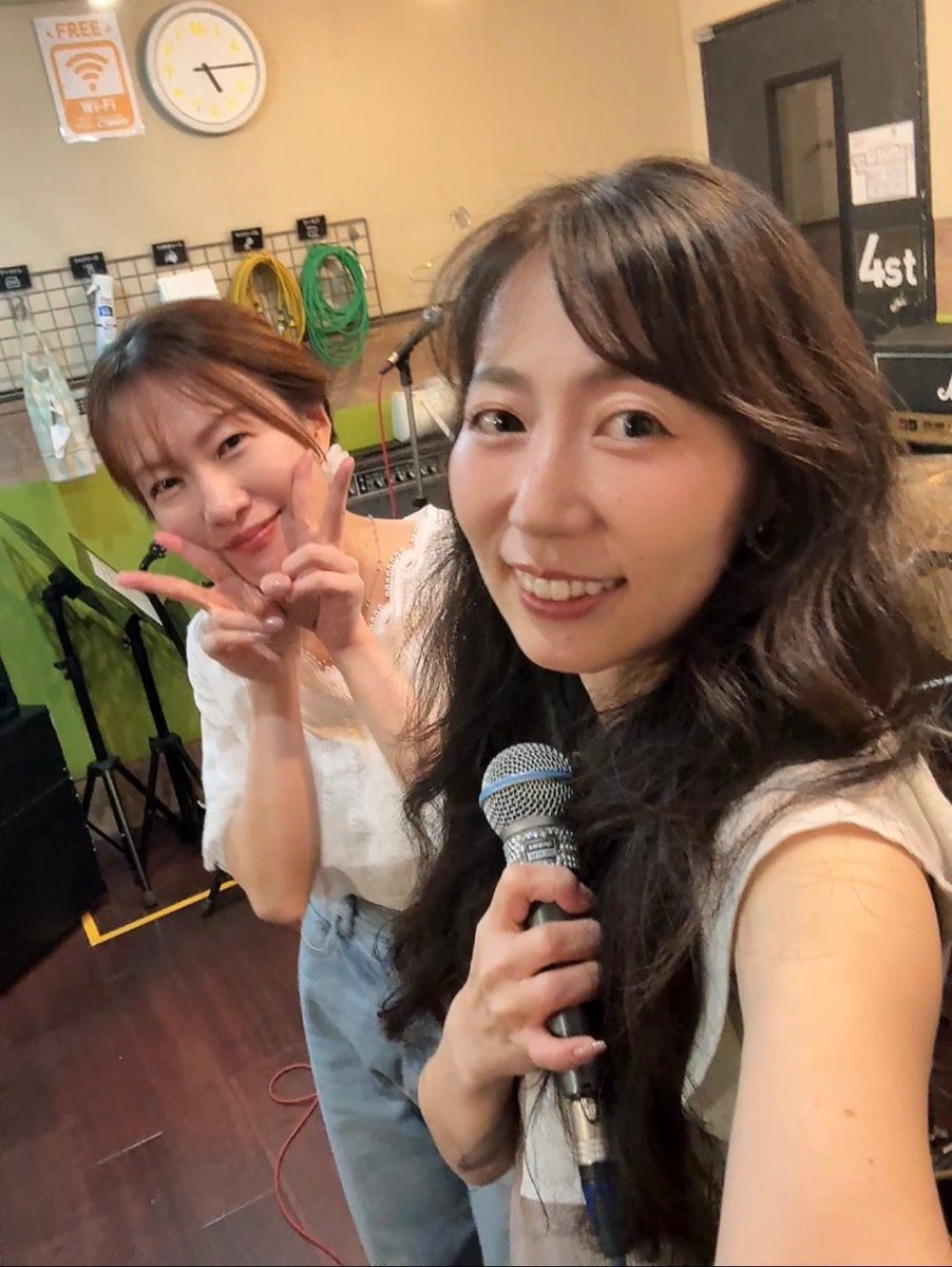高山温子 tweet media