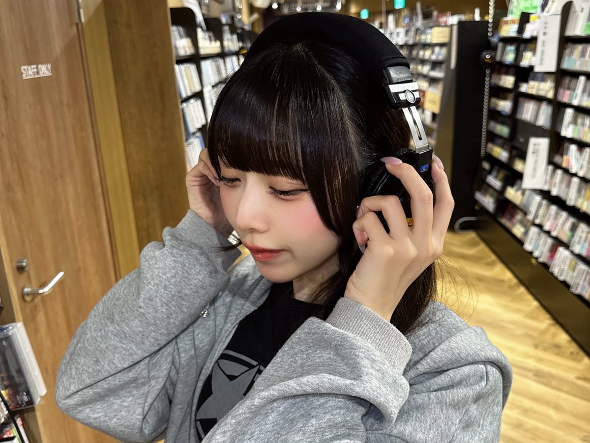 mamu_madoka's tweet photo. 恋するアタシにはアナタだけなの https://t.co/JpsFiaqE9i