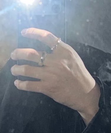 kim ✮˚. ᵎᵎ 𖦹彡⋆｡˚ tweet media